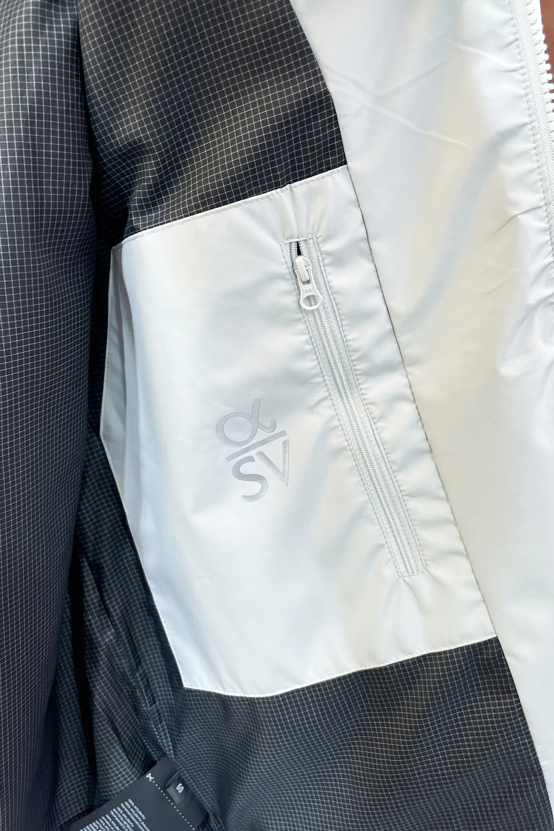 Same Style， ， 2026 New Arrival ，Original Premium Breathable ， ， ， Quality。 ， Sizes：M～3XL，